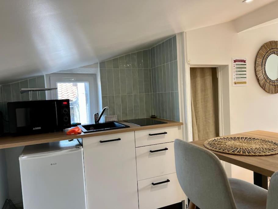 Ferienwohnung F2 *La Treille* Centre Historique Clermont Fd 3P Exterior foto